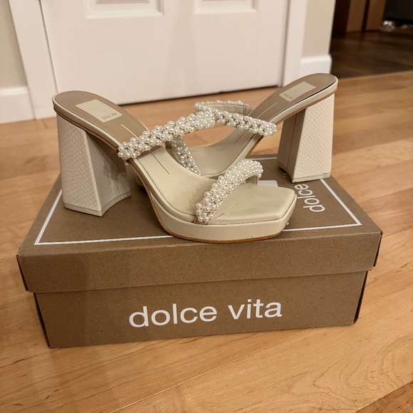 Dolce Vita Ariele Vanilla Pearl Heels, Size 7 - Picture 1 of 5